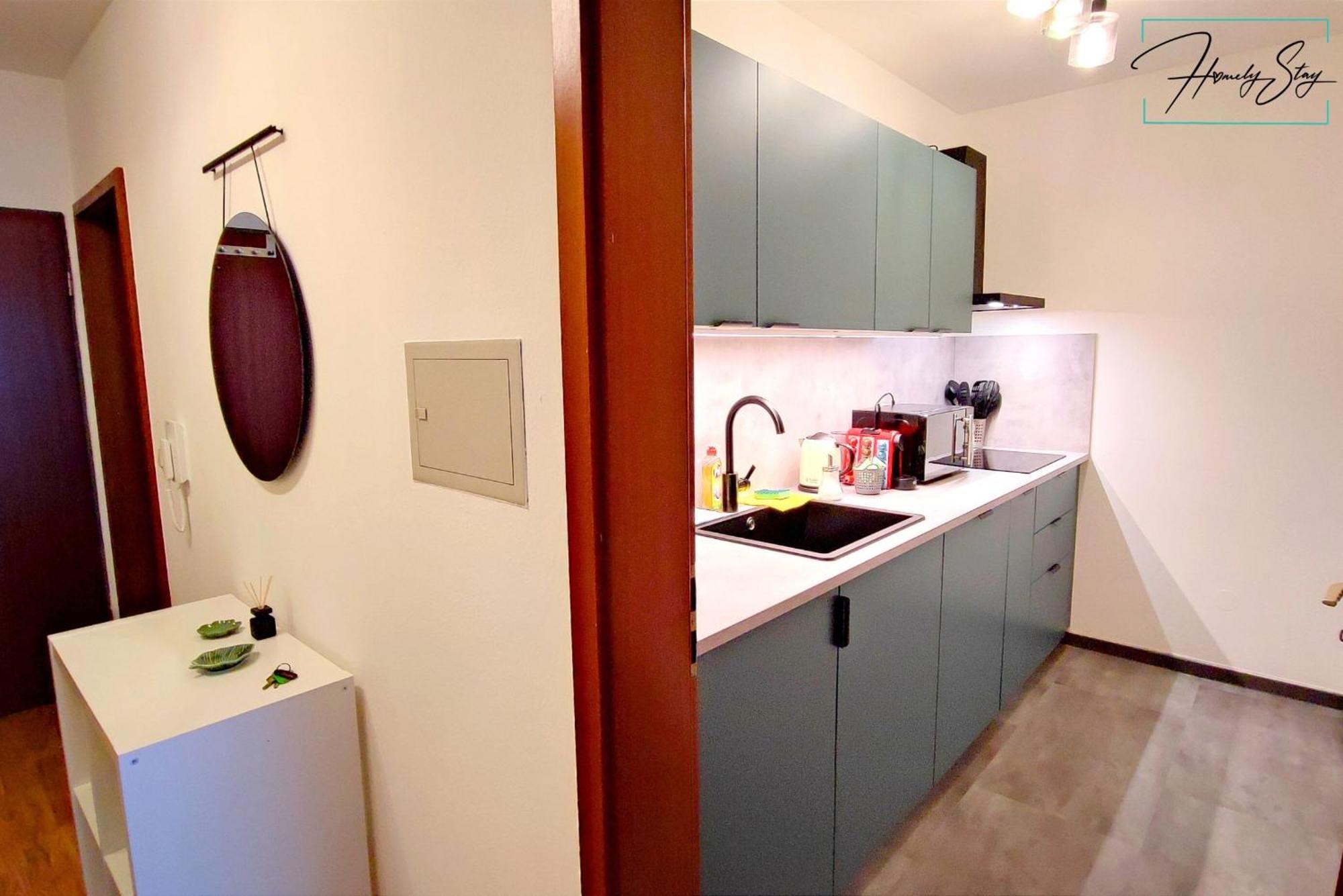 Homely Stay Serenity Greens - Stylisch Studio-Apartment With Kitchen - 10 Min To Central Station, Pet Friendly Мюнхен Экстерьер фото